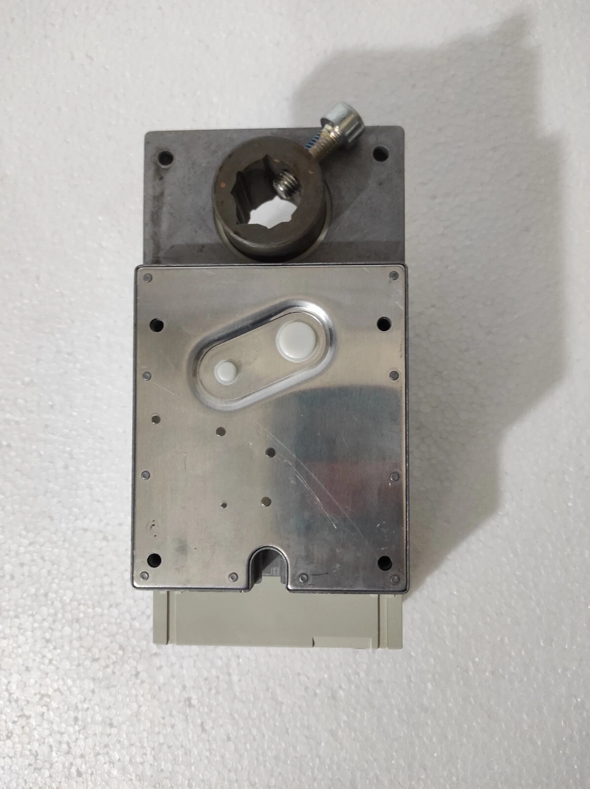 admin/uploads/uploads/Honeywell N20010 Fire Damper Actuator_2.webp